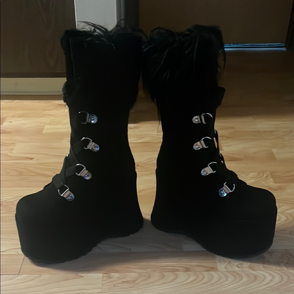 ‼️NWT‼️Dolls Kill X Widow Conflicted Galore Black Platform Boots Size 9 - Picture 3 of 9